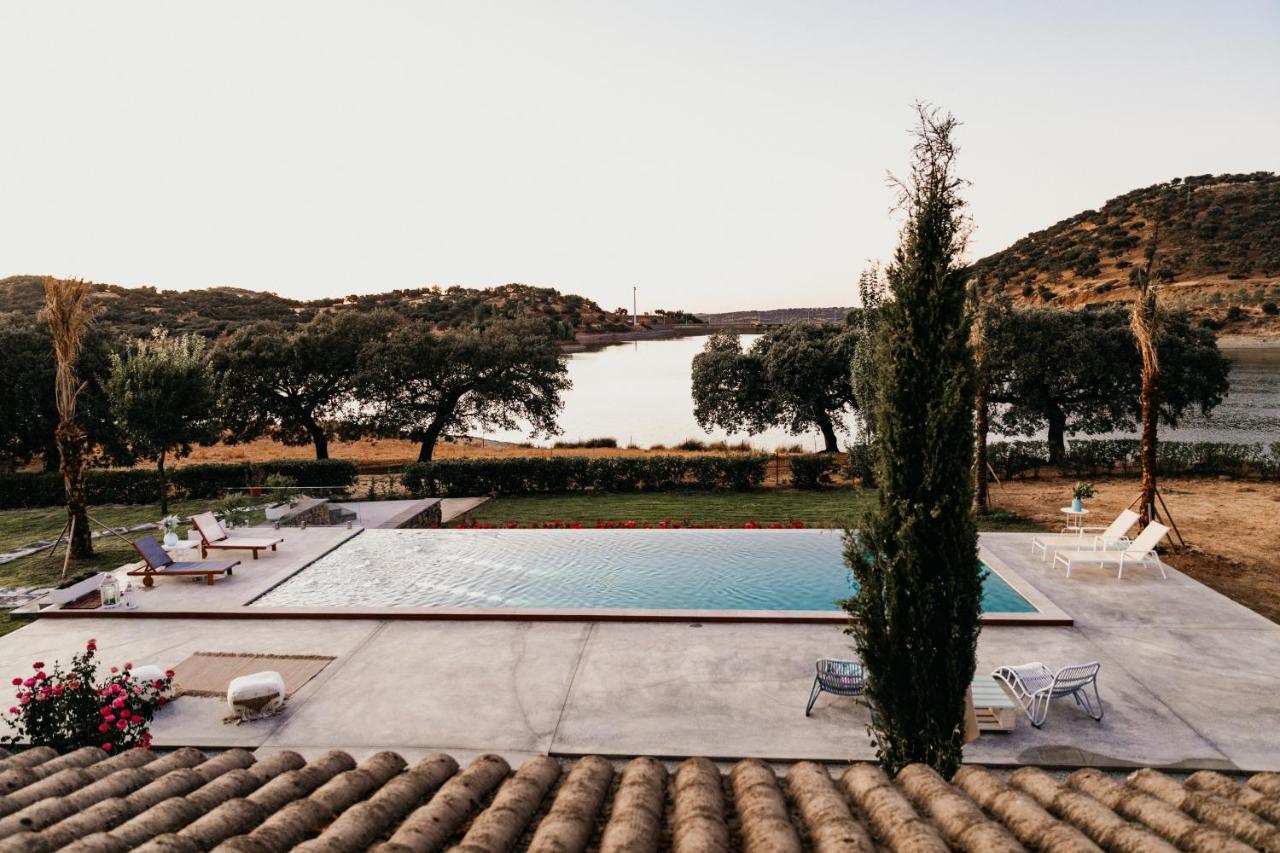 מונסטריו Casa Rural Alcornocalejo מראה חיצוני תמונה