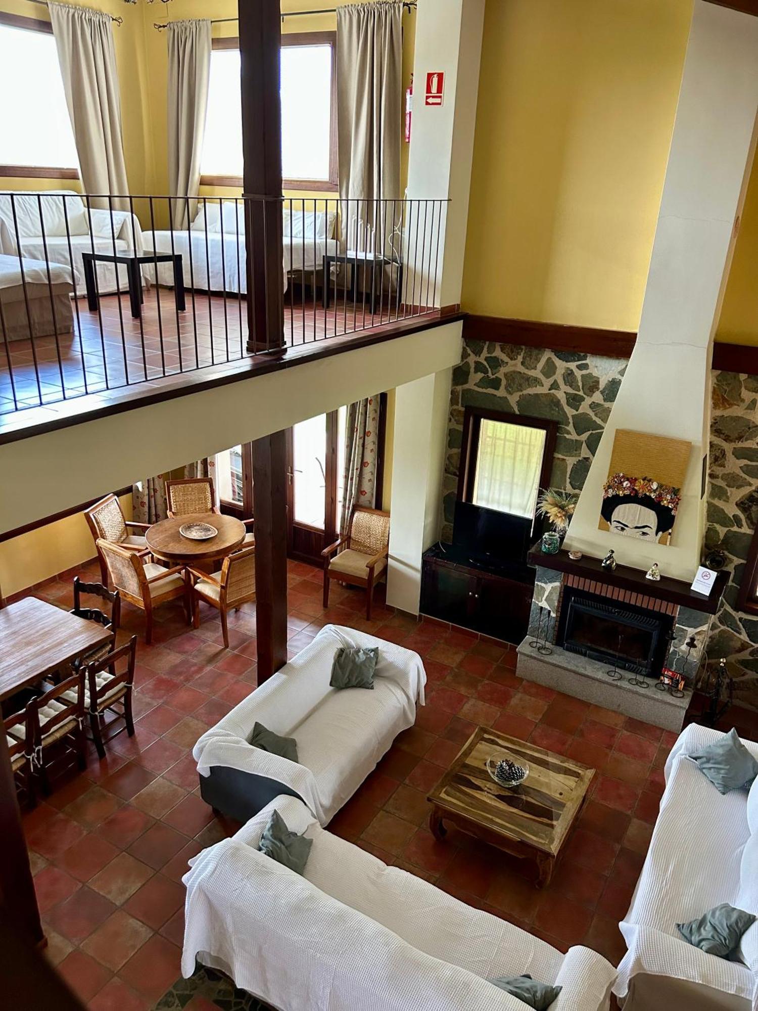 מונסטריו Casa Rural Alcornocalejo מראה חיצוני תמונה